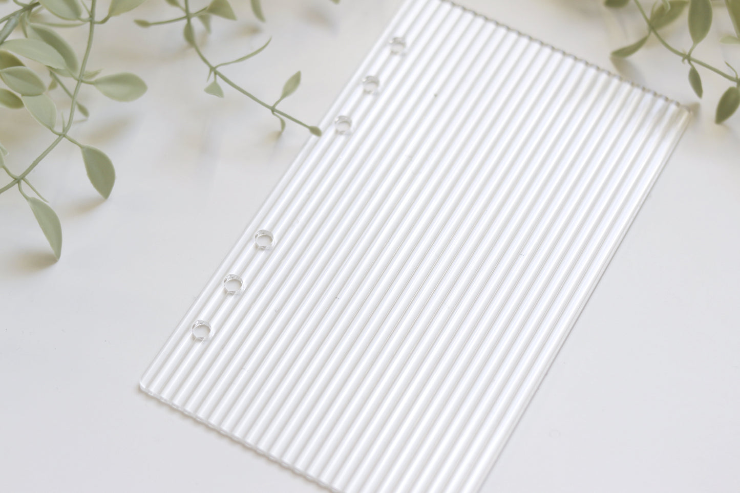 Ribbed Acrylic Dashboard